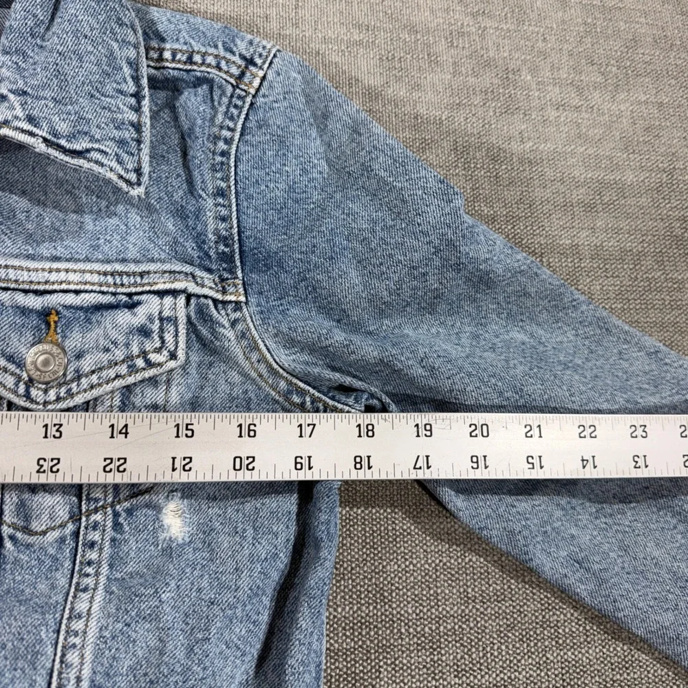 Levi Strauss & Co. Denim Trucker Jacket Women XS Blue Good Light Wash Cotton